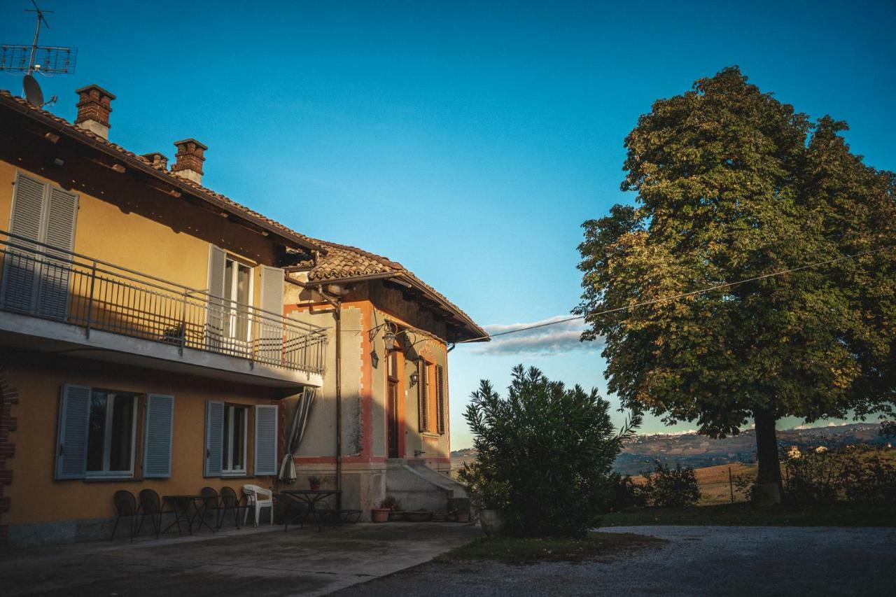 Braide Ospitalita Rurale Villa La Morra Buitenkant foto
