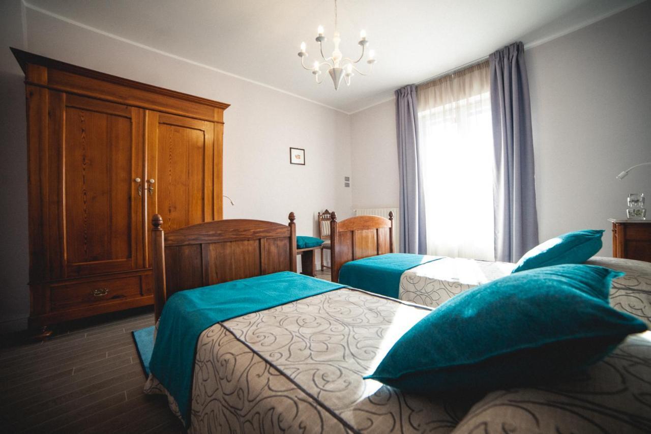 Braide Ospitalita Rurale Villa La Morra Buitenkant foto